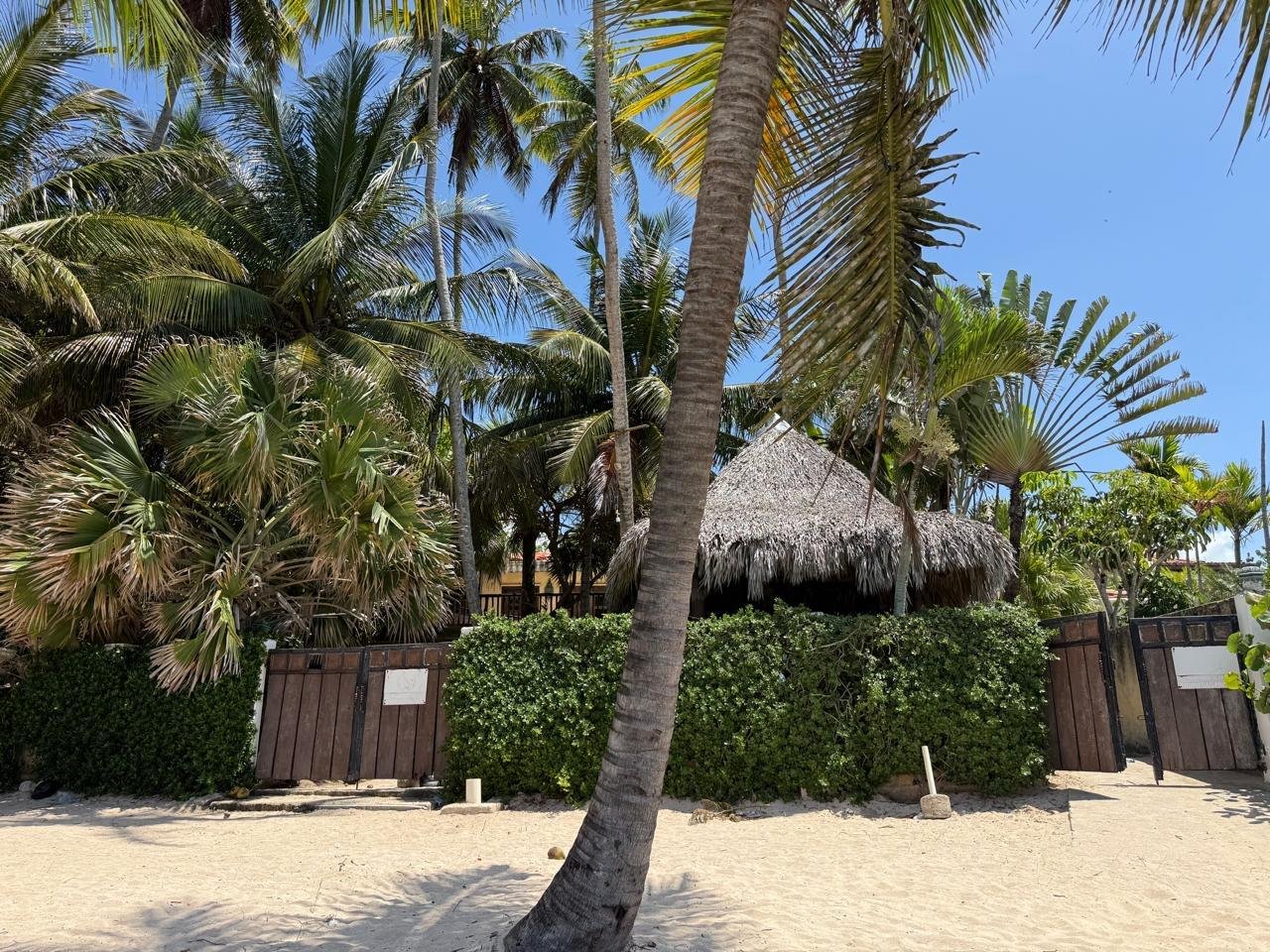 Vendo Villa Frente al Mar, primera línea de playa