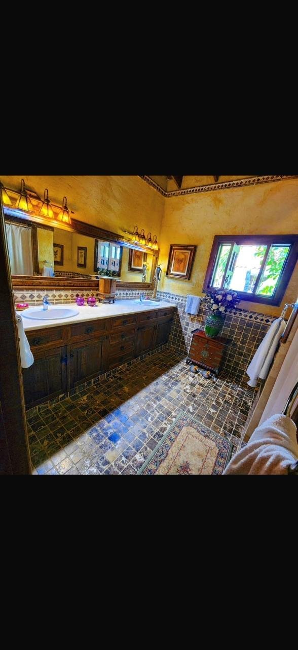 Vendo Villa Frente al Mar, primera línea de playa